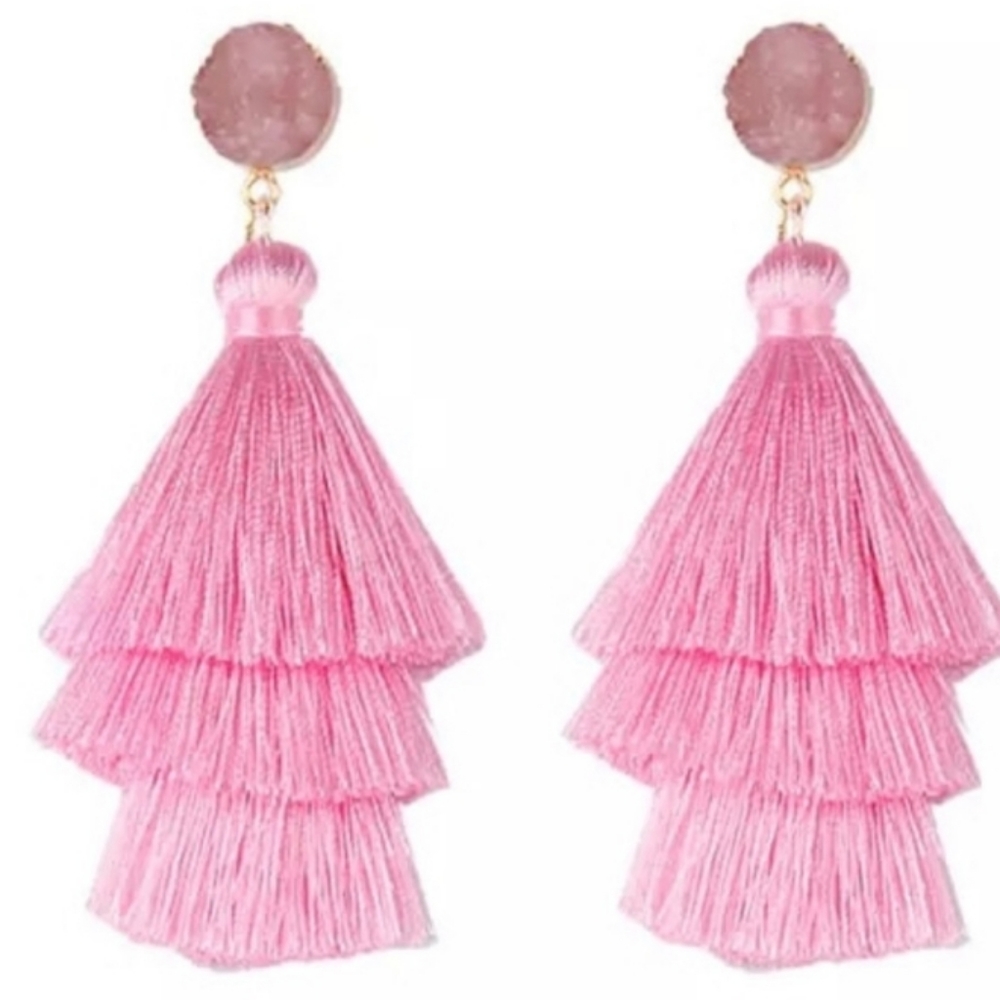🧚‍♀️🧚‍♀️ Pretty pink earrings